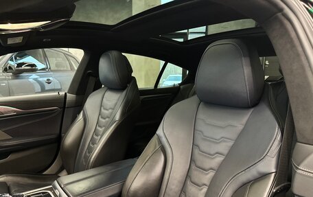 BMW 8 серия, 2021 год, 8 990 000 рублей, 17 фотография