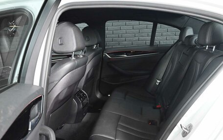 BMW 5 серия, 2017 год, 2 950 000 рублей, 10 фотография