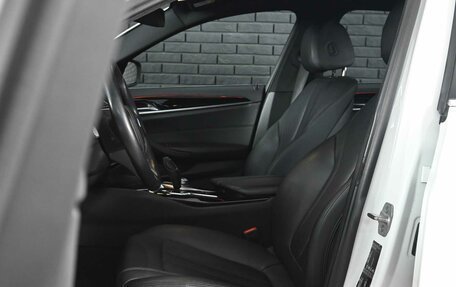 BMW 5 серия, 2017 год, 2 950 000 рублей, 9 фотография