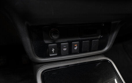 Mitsubishi Outlander III рестайлинг 3, 2019 год, 2 290 000 рублей, 19 фотография