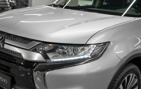 Mitsubishi Outlander III рестайлинг 3, 2019 год, 2 290 000 рублей, 23 фотография