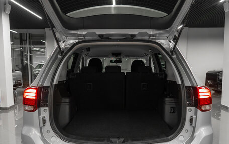 Mitsubishi Outlander III рестайлинг 3, 2019 год, 2 290 000 рублей, 21 фотография