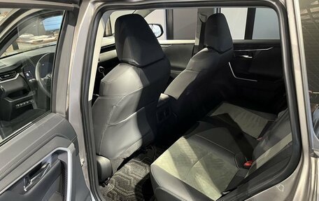 Toyota RAV4, 2025 год, 4 440 000 рублей, 9 фотография