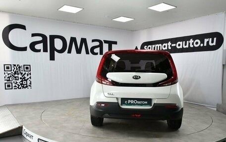 KIA Soul III, 2020 год, 1 897 000 рублей, 6 фотография