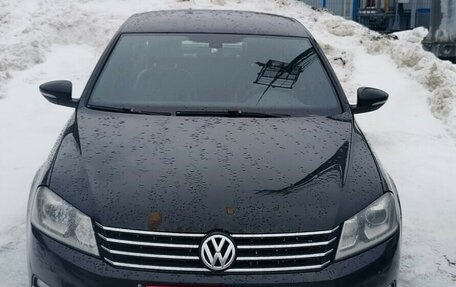 Volkswagen Passat B7, 2013 год, 795 000 рублей, 3 фотография