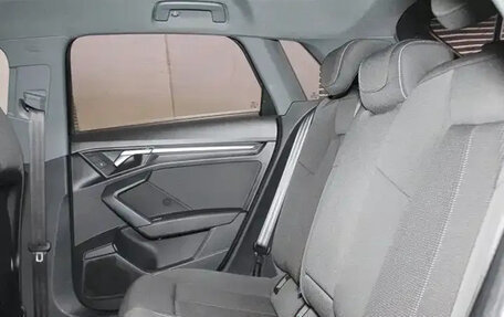 Audi A3, 2021 год, 1 985 000 рублей, 9 фотография