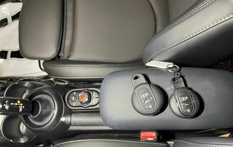 MINI Hatch, 2020 год, 2 280 000 рублей, 5 фотография