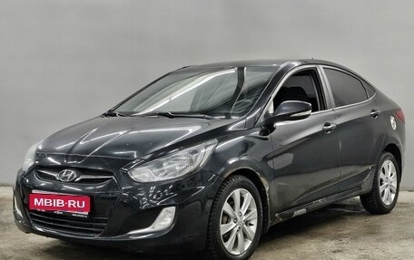 Hyundai Solaris II рестайлинг, 2011 год, 576 000 рублей, 1 фотография