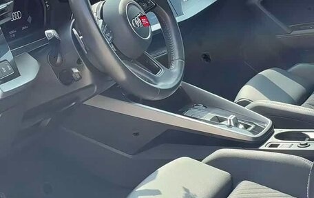 Audi A3, 2021 год, 1 975 000 рублей, 9 фотография