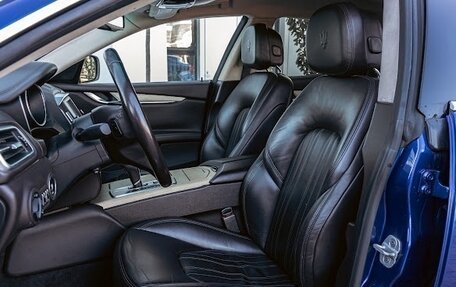 Maserati Ghibli, 2014 год, 2 300 000 рублей, 16 фотография