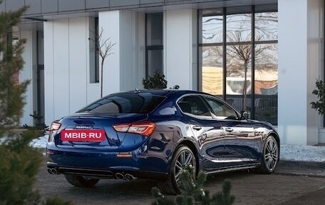 Maserati Ghibli, 2014 год, 2 300 000 рублей, 10 фотография