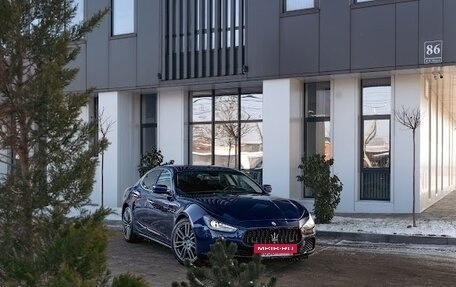 Maserati Ghibli, 2014 год, 2 300 000 рублей, 6 фотография