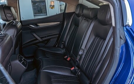 Maserati Ghibli, 2014 год, 2 300 000 рублей, 31 фотография