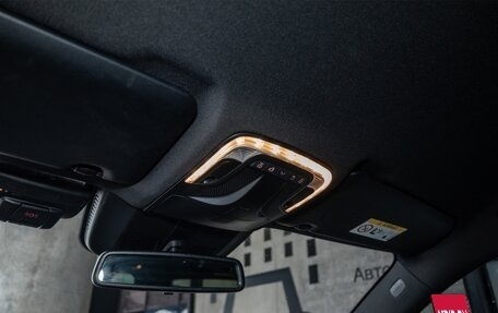 Mercedes-Benz V-Класс, 2019 год, 5 590 000 рублей, 6 фотография