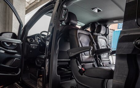 Mercedes-Benz V-Класс, 2019 год, 5 590 000 рублей, 16 фотография