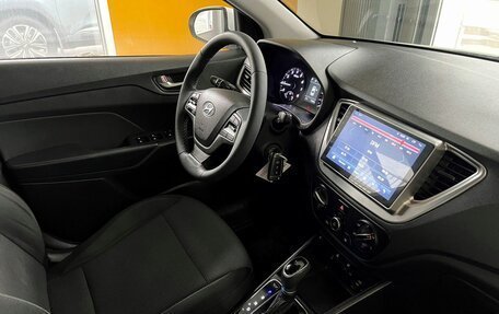 Hyundai Solaris II рестайлинг, 2019 год, 1 588 000 рублей, 12 фотография