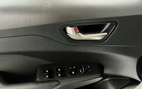 Hyundai Solaris II рестайлинг, 2019 год, 1 588 000 рублей, 10 фотография