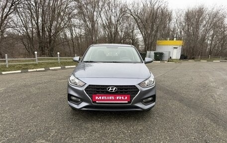 Hyundai Solaris II рестайлинг, 2018 год, 1 220 000 рублей, 3 фотография
