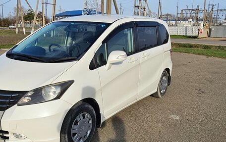 Honda Freed I, 2009 год, 1 180 000 рублей, 3 фотография