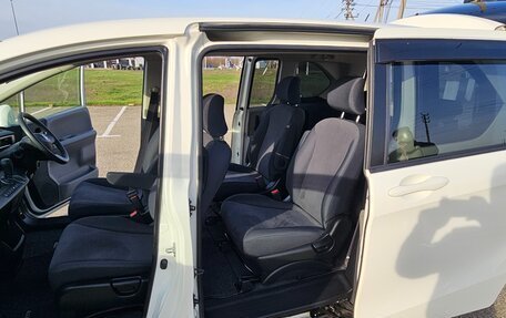 Honda Freed I, 2009 год, 1 180 000 рублей, 10 фотография