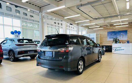 Toyota Wish II, 2017 год, 1 899 999 рублей, 6 фотография