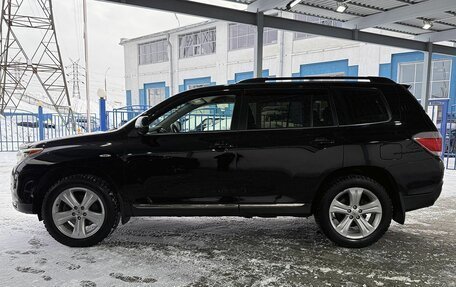 Toyota Highlander III, 2012 год, 2 099 000 рублей, 2 фотография