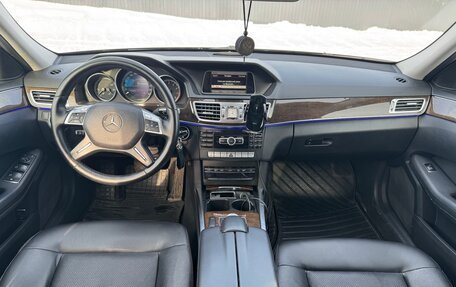 Mercedes-Benz E-Класс, 2013 год, 1 750 000 рублей, 13 фотография