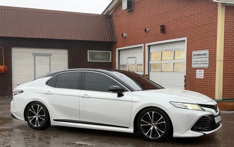 Toyota Camry, 2021 год, 2 520 000 рублей, 2 фотография