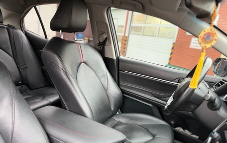 Toyota Camry, 2021 год, 2 520 000 рублей, 16 фотография