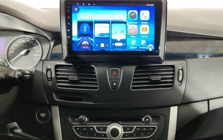 Renault Latitude I, 2010 год, 750 000 рублей, 11 фотография