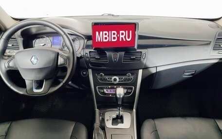 Renault Latitude I, 2010 год, 750 000 рублей, 10 фотография