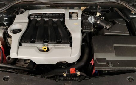 Renault Latitude I, 2010 год, 750 000 рублей, 24 фотография