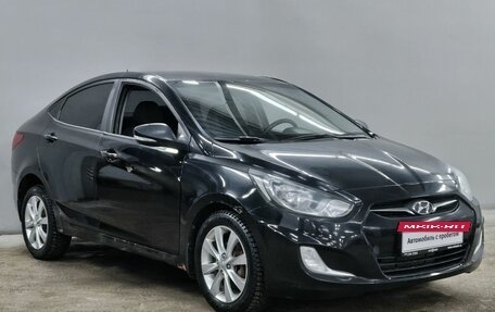 Hyundai Solaris II рестайлинг, 2011 год, 576 000 рублей, 3 фотография