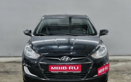 Hyundai Solaris II рестайлинг, 2011 год, 576 000 рублей, 2 фотография