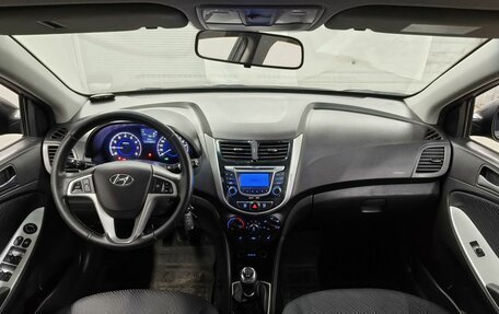 Hyundai Solaris II рестайлинг, 2011 год, 576 000 рублей, 11 фотография