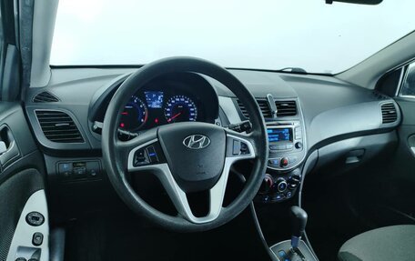 Hyundai Solaris II рестайлинг, 2011 год, 794 000 рублей, 9 фотография