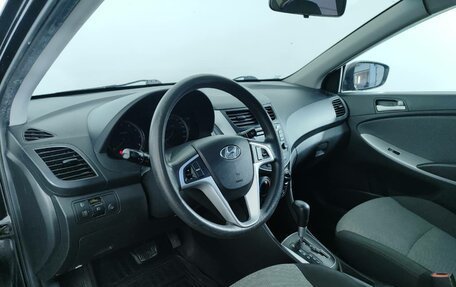 Hyundai Solaris II рестайлинг, 2011 год, 794 000 рублей, 12 фотография