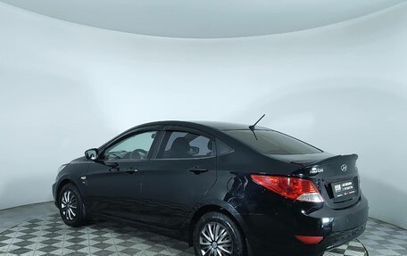 Hyundai Solaris II рестайлинг, 2011 год, 794 000 рублей, 7 фотография