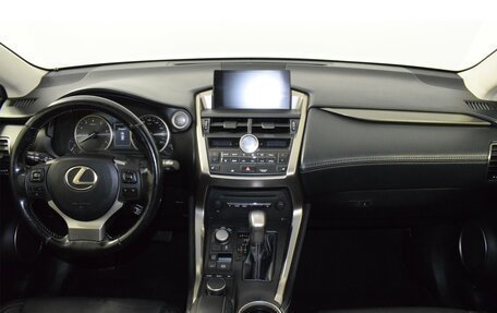 Lexus NX I, 2017 год, 2 999 000 рублей, 14 фотография