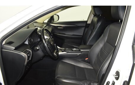 Lexus NX I, 2017 год, 2 999 000 рублей, 16 фотография