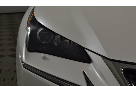 Lexus NX I, 2017 год, 2 999 000 рублей, 17 фотография