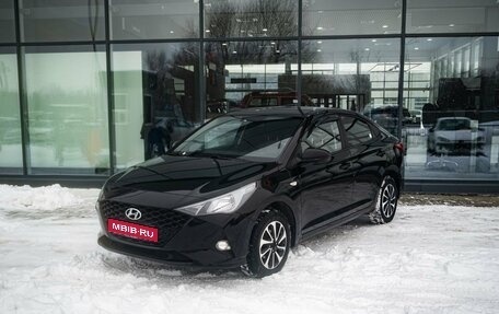 Hyundai Solaris II рестайлинг, 2021 год, 1 600 000 рублей, 1 фотография