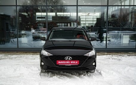 Hyundai Solaris II рестайлинг, 2021 год, 1 600 000 рублей, 3 фотография