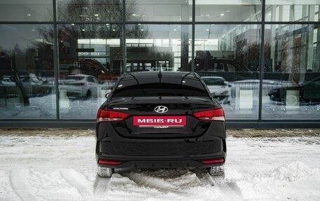 Hyundai Solaris II рестайлинг, 2021 год, 1 600 000 рублей, 4 фотография