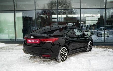 Hyundai Solaris II рестайлинг, 2021 год, 1 600 000 рублей, 2 фотография