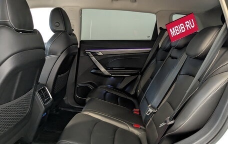 Geely Atlas, 2023 год, 1 945 000 рублей, 12 фотография