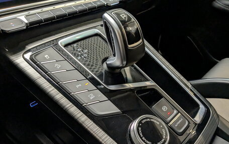 Geely Atlas, 2023 год, 1 945 000 рублей, 28 фотография