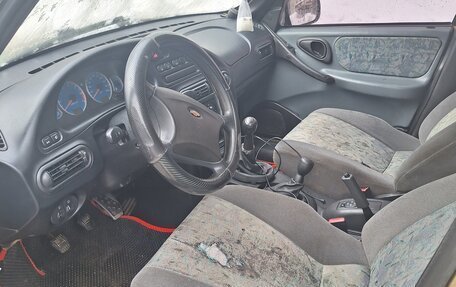 Chevrolet Niva I рестайлинг, 2004 год, 230 000 рублей, 6 фотография