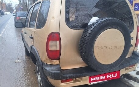 Chevrolet Niva I рестайлинг, 2004 год, 230 000 рублей, 4 фотография