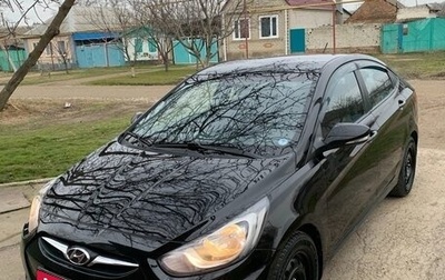 Hyundai Solaris II рестайлинг, 2011 год, 750 000 рублей, 1 фотография